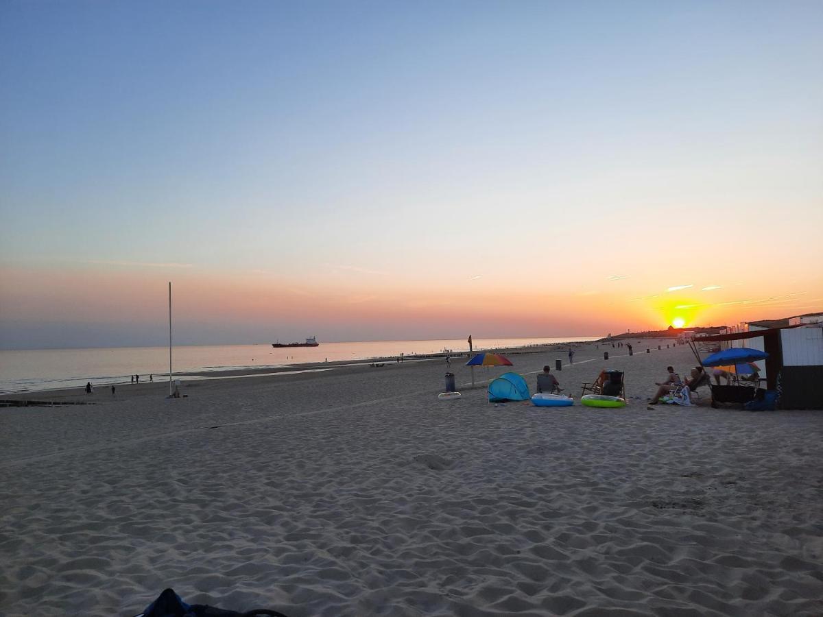Slapen Op Het Nieuwe Land Villa Zoutelande Bagian luar foto